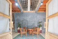The New Ahmad Lodge and Garden View - Homestays