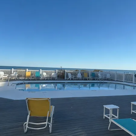 6 Bed 5 Bath Ocean Views, Elevator, 2 masters Suites, & Community Pool
