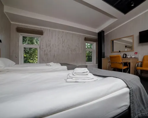 Hotel Kristinn Hotel berhampiran Stesen Vykhino