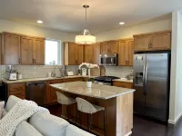 Cheerful 2 Bedroom Home in Eugene - بوتيك