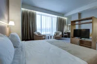 Riga Land Hotel - Pools