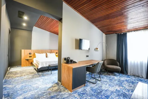 Hotel Splendid Tbilisi - 3 ดาว