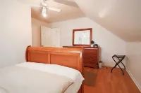 Dukes Street Retreat 5min from I-95!
