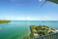 The Best Ocean View, Very Close to El Conquistador Hotel. - 2-Star
