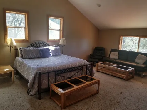 Sunset Chalet - 2200 sq.ft. Multi-Seasonal Retreat Only15 Minutes from Ashland ! - Alphydda