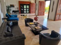 The Cliff, luxury beachfront Residence with Ocean View - 3-Star