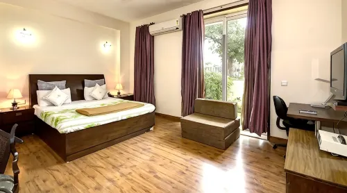Perch Service Apartments - Sector 40 - Pet friendly