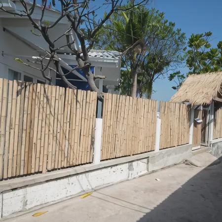Baan Kangmung HuaHin Resort Отели рядом с достопримечательностью «Статуя Будды»