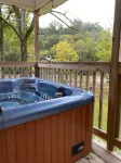 Pigeon River Cottage, river front, newly remodeled, 1 mile from Parkway. - บูติค