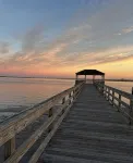 BAY AND BEACHRelax in this well appointed beach cottage in historic Old Town - Wifi