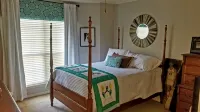 COZY WATERFRONT COTTAGE WITH BEAUTIFUL VIEWS-PET-FRIENDLY - balcony