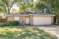 Cozy Executive Home in Central Frisco - 4-Star
