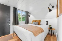 Views! Modern A-Frame w/ Private Hot Tub & Firepit - 4つ星