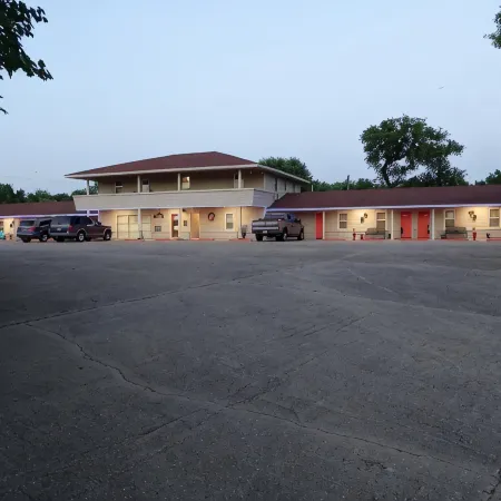 Best Budget Inn