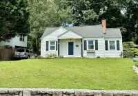 Entire home, charming 3-2 near the Marietta square! - 방갈로