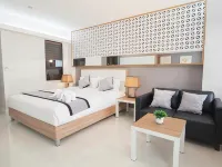 Racha Residence - Parkplatz