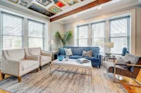 The Art Loft - A Luxurious 2-BdRm in the Heart of Historic Downtown Wilmington - 4 estrellas