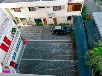 Hotel Unicornio - parking