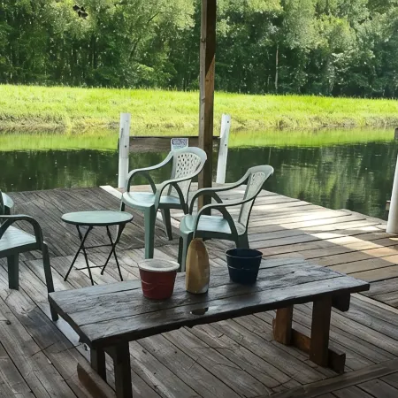 Your Ultimate Weekend Destination, la Fish Camp.