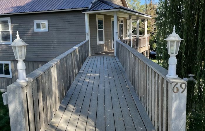 Cozy St. Maries House with Private Dock on St. Joe River!