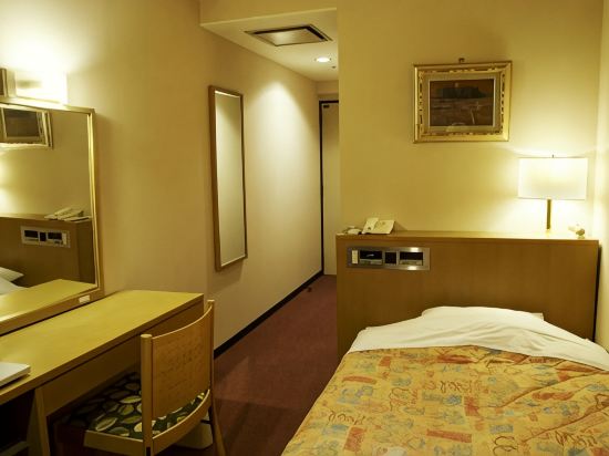 Kawagoe Yuyu Land Hotel Sanko