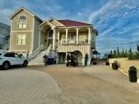 Luxury Multi-Level Oceanfront- Salt Water Pool- Heated Option &Spa, Pet Friendly - Jacuzzi