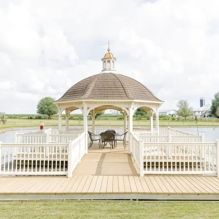 Spacious & Quiet Amish Farm Stay - 16+ Guests