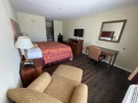 Riviera Inn & Suites - 2-Star