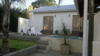 Oasis Shanti Backpackers - Baarit