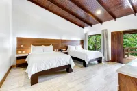 Chachagua Rainforest Hotel & Hot Springs - parking