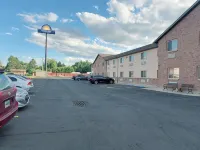 Quality Inn Sheridan - Parking