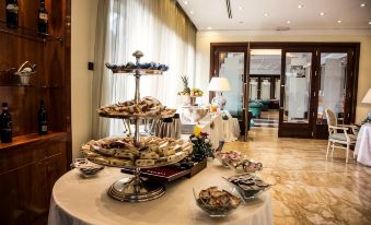 LH Hotel Domus Caesari