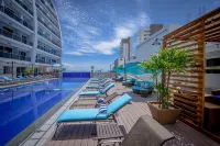 Wyndham Manta Sail Plaza Hotel and Convention Center - 4-Star