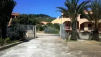 Privacy & Relax in Sardegna فنادق في Maristella