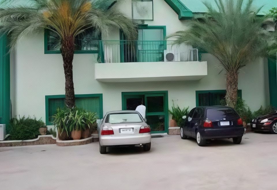Green Palace Hotels - Hizvo