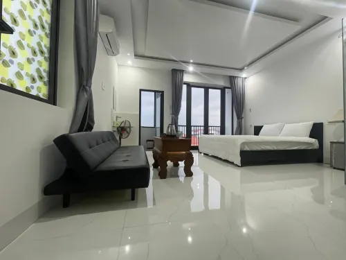 Moon House Villa Hotels in TT. Vinh Dien