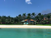 Shanaz Beachside Retreat Hotels in Takamaka