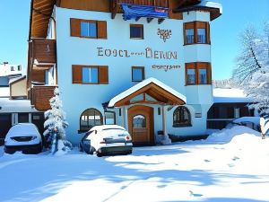 Hotel Tirol Natural Idyll