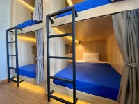 Patong Poshtel - Adults Only - Hostel