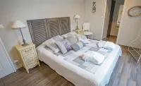 Le Château des Lumières de la Baie de Somme Chambre d'hôtes de Charme Hotel a Saint-Blimont