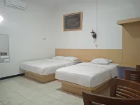 Makarim Guest House Syariah Hotels in Baru