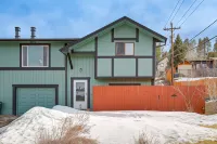 Near Red Rocks, Hiking & Skiing: Kittredge Condo! Hotels in Evergreen