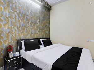 OYO Flagship A B Hotels