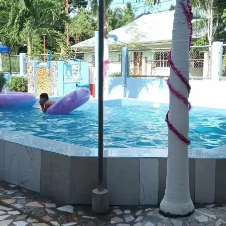 PEDRO'S RESORT
