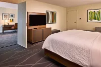 Holiday Inn Express & Suites Charleston Dwtn - Westedge Các khách sạn ở Charleston