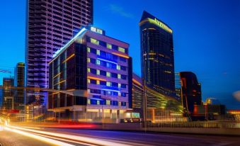 Aloft Tampa Downtown