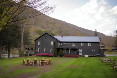 Catskill Seasons Inn Hotels in Fleischmanns