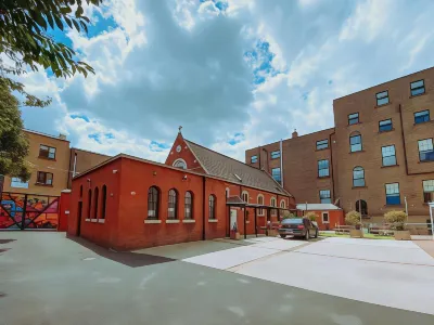 Gardiner House Hostel