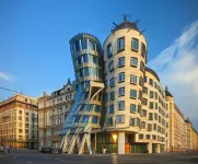 Dancing House - Tančící dům Hotel Các khách sạn gần Prague City Museum