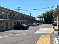 Keystone Motel - parking